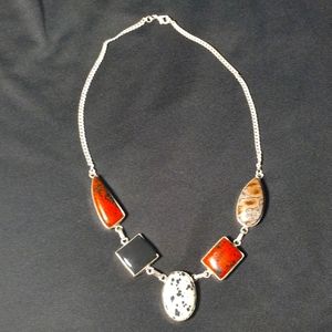 Deceo que alguien lo disfrute. Una Hermosa pieza.